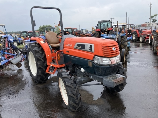 Tractor