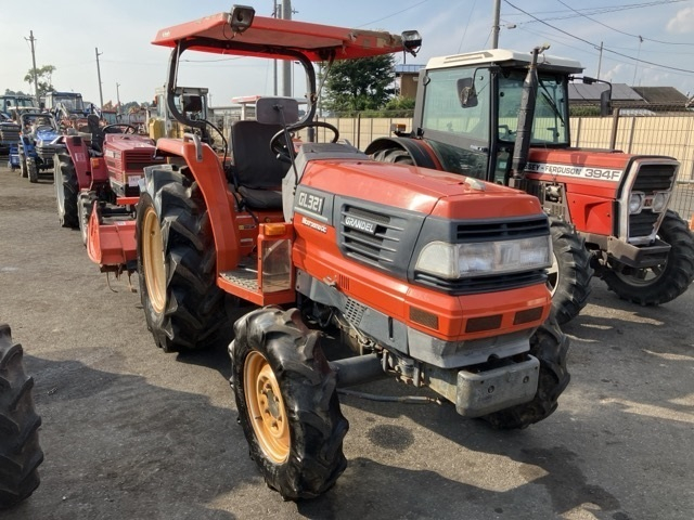 Tractor