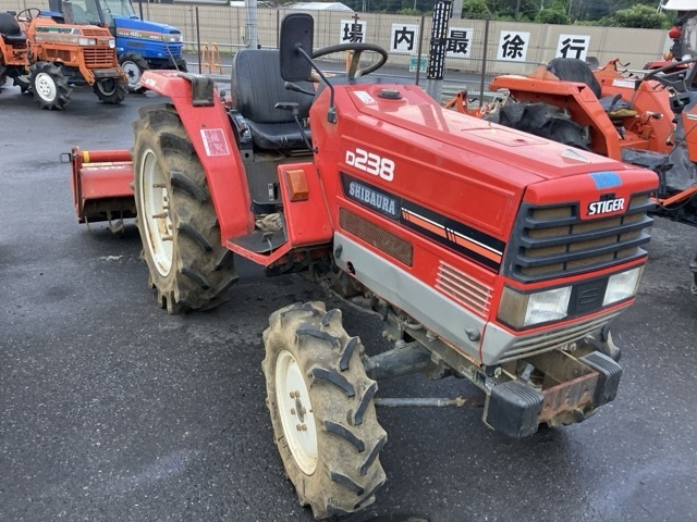 HIGH CLEARANCE BOOM SPRAYER
