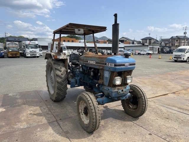 Tractor