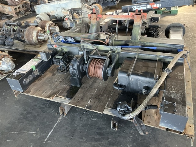 TRUCK FIXTURES