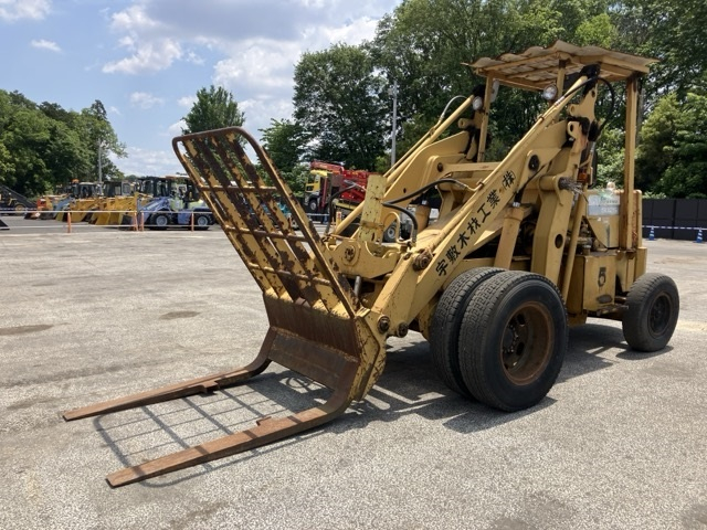 SHOVEL LOADER