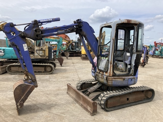 MINI EXCAVATOR