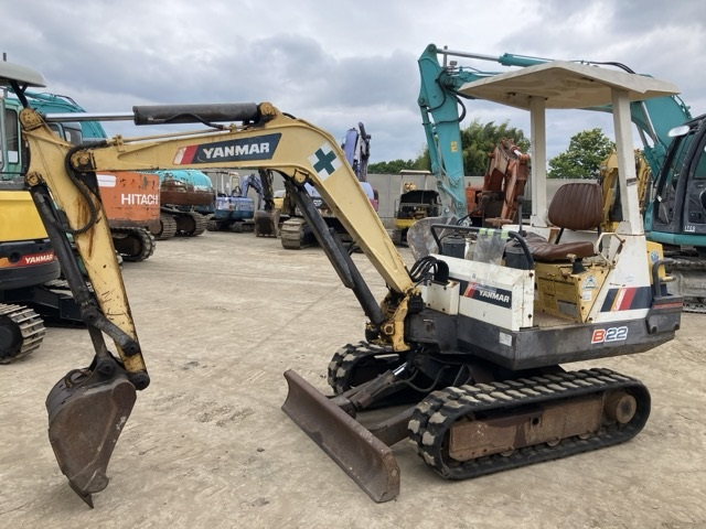 MINI EXCAVATOR