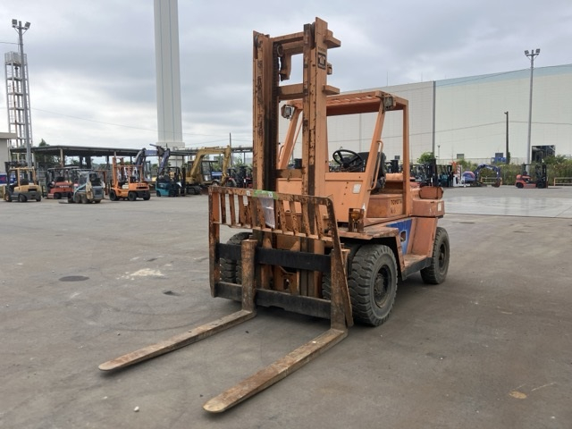 Forklift