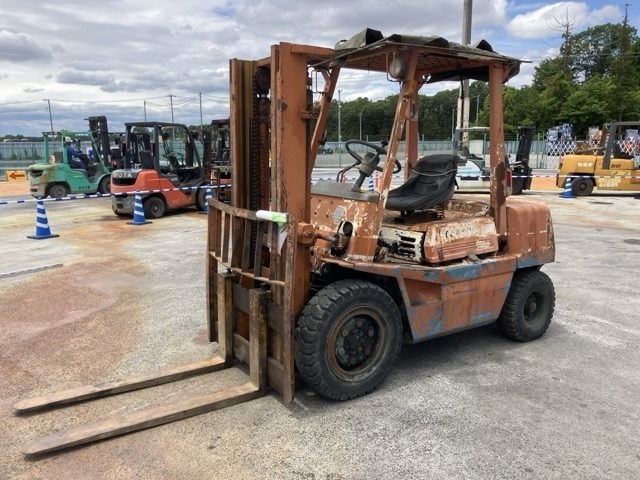 Forklift