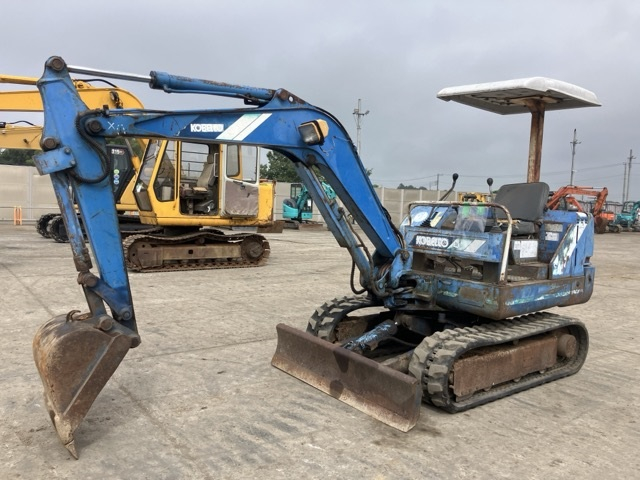 MINI EXCAVATOR