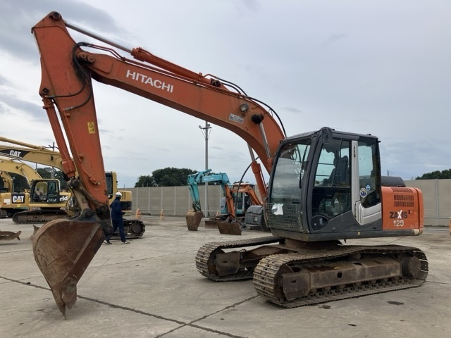 EXCAVATOR